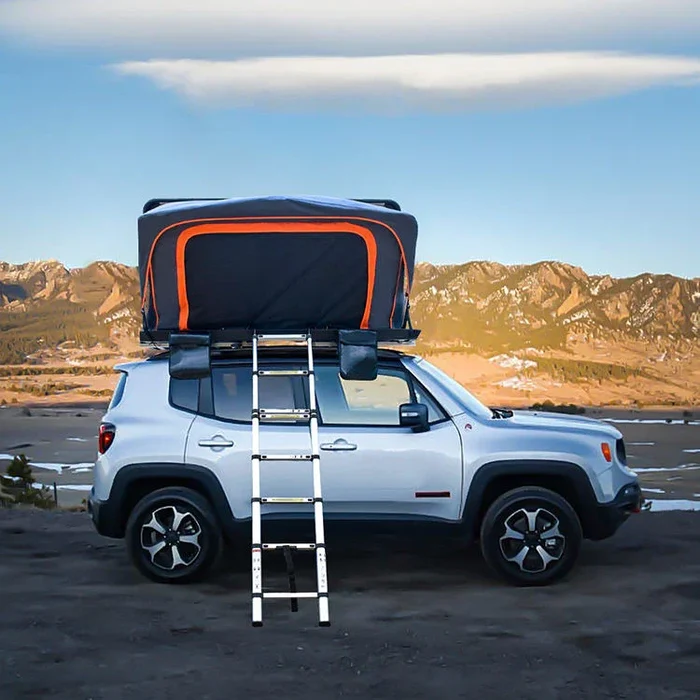 LYRION GeerTop hard-shell rooftop tent